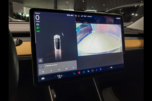Tesla Model 3 Standard RWD Plus 60 kWh Pano|Leder|Autopilot|Camera|Verw Stln|18"lmv|NL auto|SOH 85%
