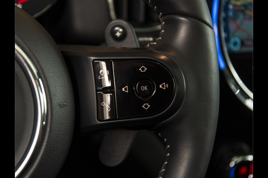 MINI Countryman 2.0 John Cooper Works ALL4 19"-HUD-PANO-H/K