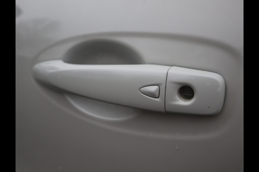 Renault Kadjar 1.3 TCe Black Edition / Panoramadak