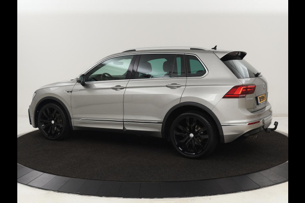 Volkswagen Tiguan 1.5 TSI R Line | Trekhaak | Adaptive cruise | Carplay | Full LED | Virtual Cockpit | Navigatie | Parkeerhulp | Climate control