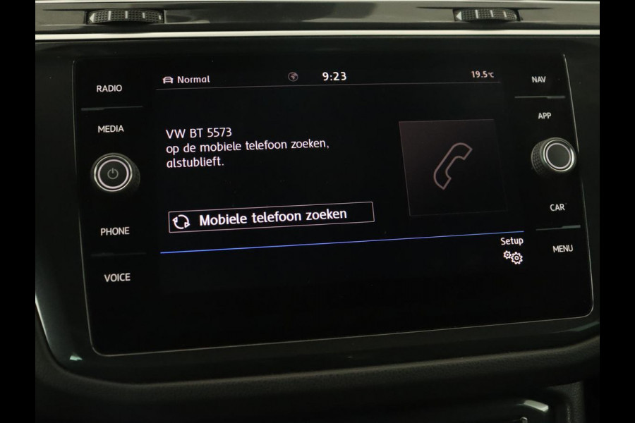 Volkswagen Tiguan 1.5 TSI R Line | Trekhaak | Adaptive cruise | Carplay | Full LED | Virtual Cockpit | Navigatie | Parkeerhulp | Climate control