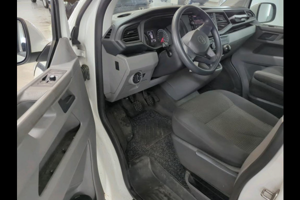 Volkswagen Transporter 2.0 TDI L2 H1 DC 150pk