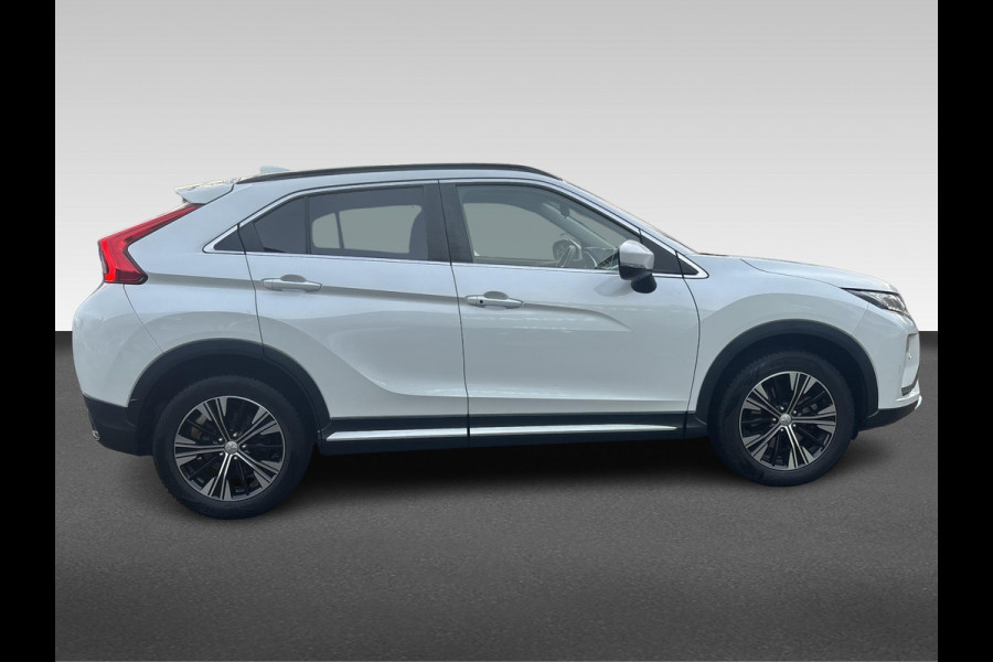 Mitsubishi Eclipse Cross 1.5 DI-T First Edition trekhaak 1600kg | heads-up display | populaire uitvoering