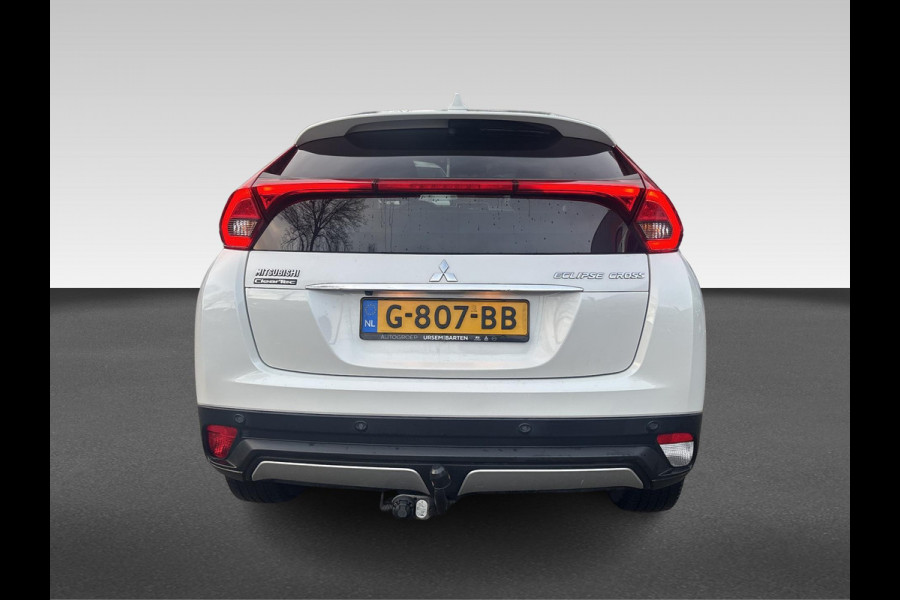Mitsubishi Eclipse Cross 1.5 DI-T First Edition trekhaak 1600kg | heads-up display | populaire uitvoering