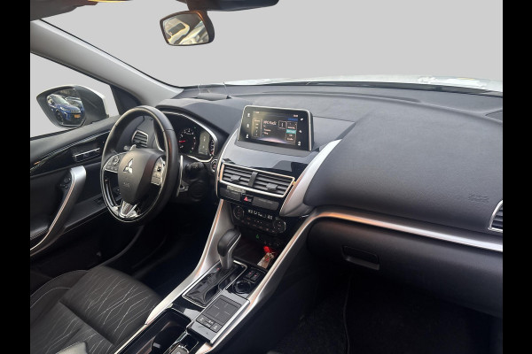 Mitsubishi Eclipse Cross 1.5 DI-T First Edition trekhaak 1600kg | heads-up display | populaire uitvoering