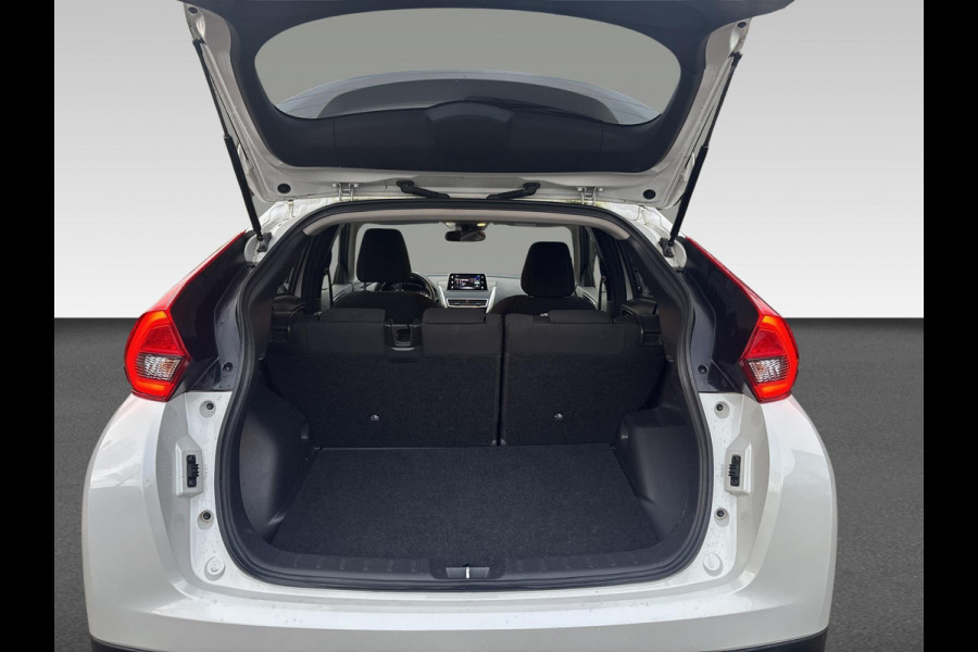 Mitsubishi Eclipse Cross 1.5 DI-T First Edition trekhaak 1600kg | heads-up display | populaire uitvoering