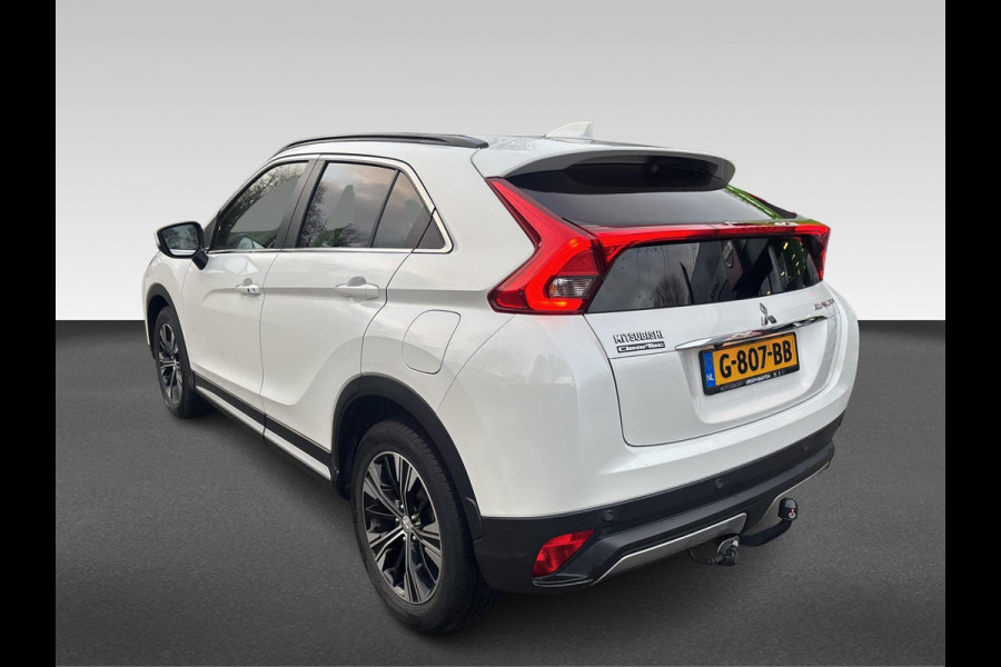 Mitsubishi Eclipse Cross 1.5 DI-T First Edition trekhaak 1600kg | heads-up display | populaire uitvoering