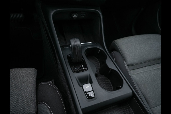 Volvo XC40 1.5 T5 Recharge Business Pro ( PLUG-IN ) (INCL-BTW) *AUT | NAVI-FULLMAP | DIGI-COCKPIT | CLIMA | KEYLESS | DAB | HEATED-SPORTSEATS | FULL-LED | ADAPTIVE-CRUISE | CAMERA | 18'' ALU*