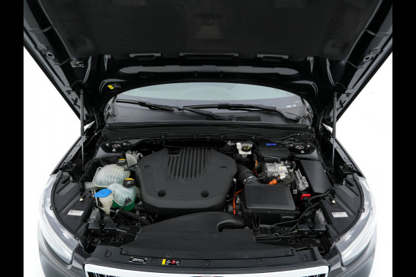 Volvo XC40 1.5 T5 Recharge Business Pro ( PLUG-IN ) (INCL-BTW) *AUT | NAVI-FULLMAP | DIGI-COCKPIT | CLIMA | KEYLESS | DAB | HEATED-SPORTSEATS | FULL-LED | ADAPTIVE-CRUISE | CAMERA | 18'' ALU*