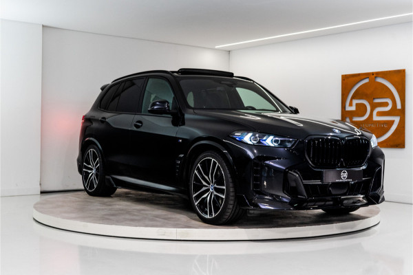 BMW X5 xDrive50e M-Sport 489PK | Bodykit | SkyLounge | Harman/Kardon | Individual | Drive Pro | VOL! 12 MND Garantie