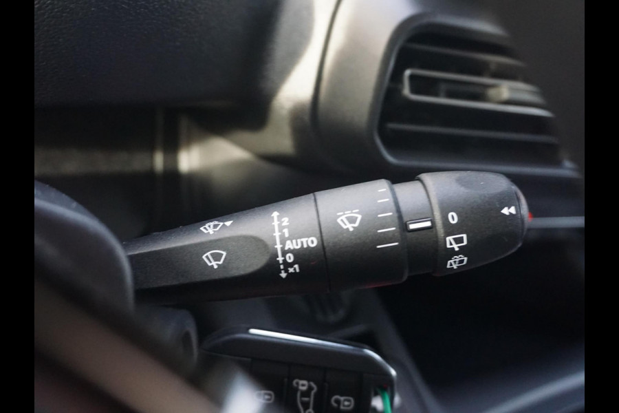 Peugeot e-Partner L2 50 kWh | 0% rente | camera | Apple Carplay | laadruimtebetimmering | ECO LED koplampen | Comfort stoel | rijklaarprijs