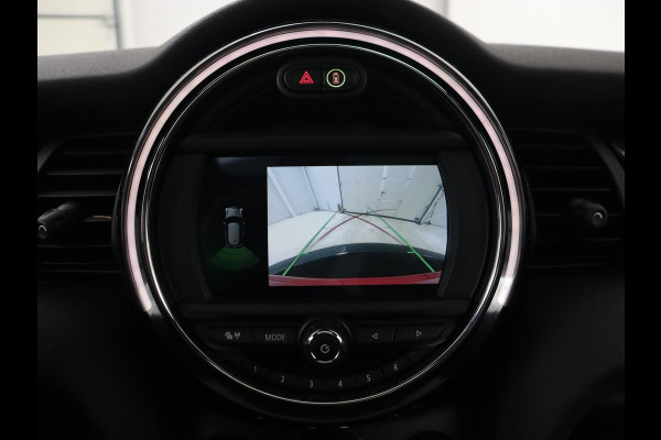 MINI Electric Edition Greenwich 33 kWh | Panoramadak | Stoelverwarming | Carplay | Navigatie | Camera | Full LED | Sportstoelen | Keyless | Climate control