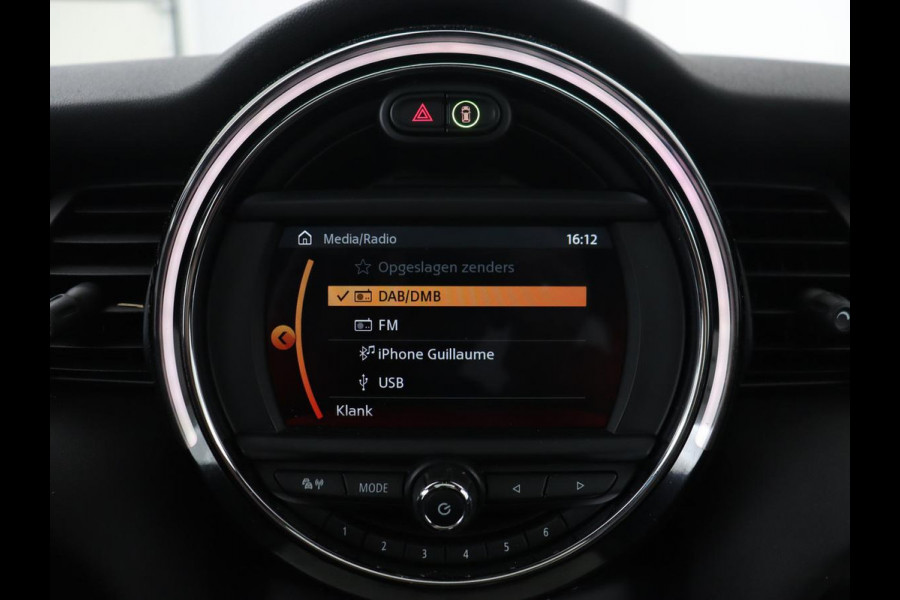 MINI Electric Edition Greenwich 33 kWh | Panoramadak | Stoelverwarming | Carplay | Navigatie | Camera | Full LED | Sportstoelen | Keyless | Climate control