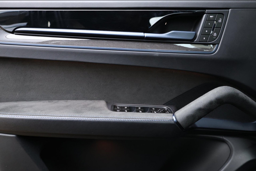 Porsche Cayenne Coupé 4.0 Turbo E-Hybrid GT 740+PK BTW/TECHART/KERAMISCH/CARBON/FULL ALCANTARA/22"LMV/LINE/ACC/FABRIEKSGARANTIE!