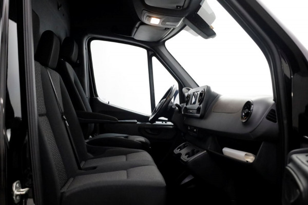 Mercedes-Benz Sprinter 319 CDI 3.0 V6 190pk 7G Automaat L3H2 Maxi LED/360° Camera/Luifel/230V 01-2019