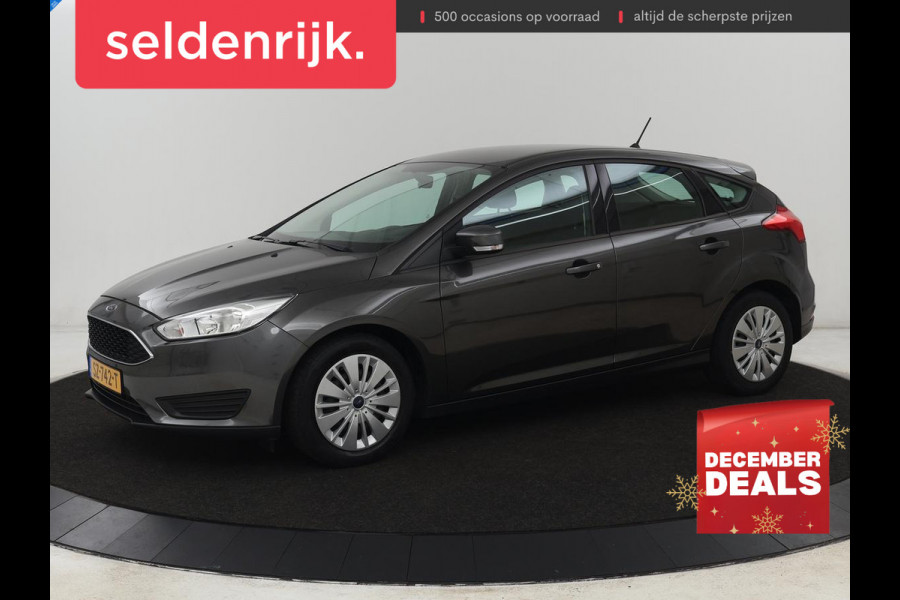 Ford Focus 1.0 Trend | Origineel NL | Trekhaak | Airco | Radio/CD | Elektrische ramen