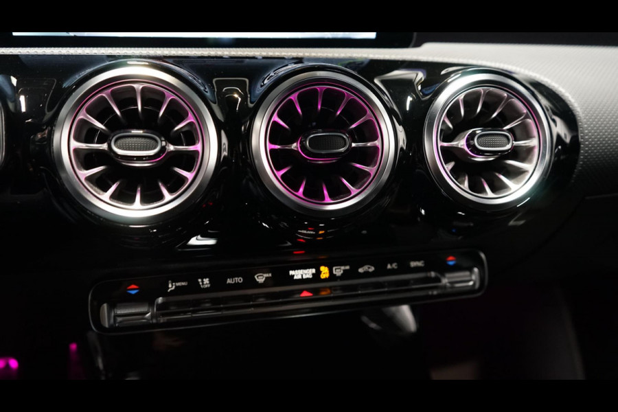 Mercedes-Benz A-Klasse A200 AMG AUTOMAAT-AMBIANCE-CAMERA-CLIMA-KEYLESS-LED-MBUX-NAVIGATIE