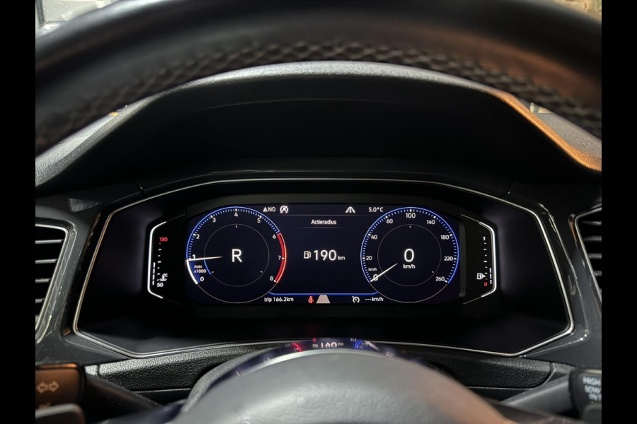 Volkswagen T-Roc 1.5 TSI R-Line Garantie Digi Dash Carplay StoelVW Blindspot Elek Achterklep ACC Clima Navi Led Rijklaar