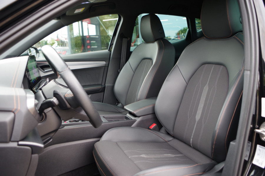 CUPRA Formentor 1.4 TSI e-Hybrid Essential 204 PK, Trekhaak, Keyless, Adap. Cruise Control, Carplay