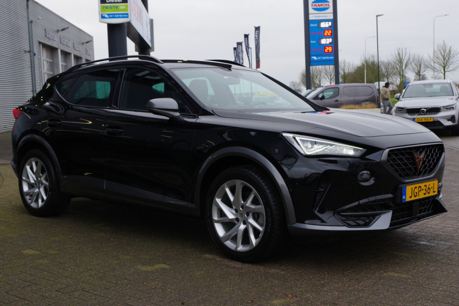 CUPRA Formentor 1.4 TSI e-Hybrid Essential 204 PK, Trekhaak, Keyless, Adap. Cruise Control, Carplay