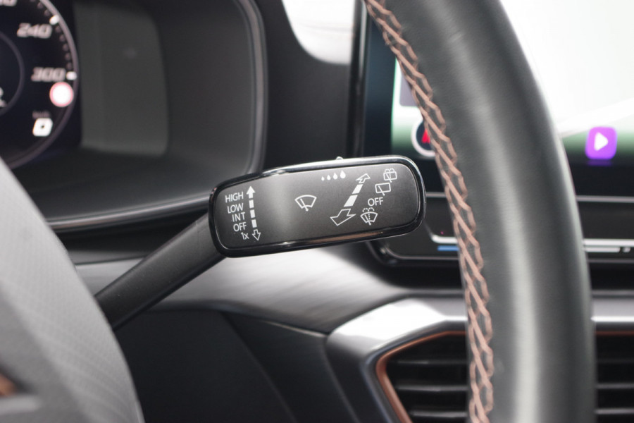 CUPRA Formentor 1.4 TSI e-Hybrid Essential 204 PK, Trekhaak, Keyless, Adap. Cruise Control, Carplay