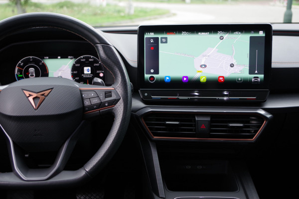 CUPRA Formentor 1.4 TSI e-Hybrid Essential 204 PK, Trekhaak, Keyless, Adap. Cruise Control, Carplay