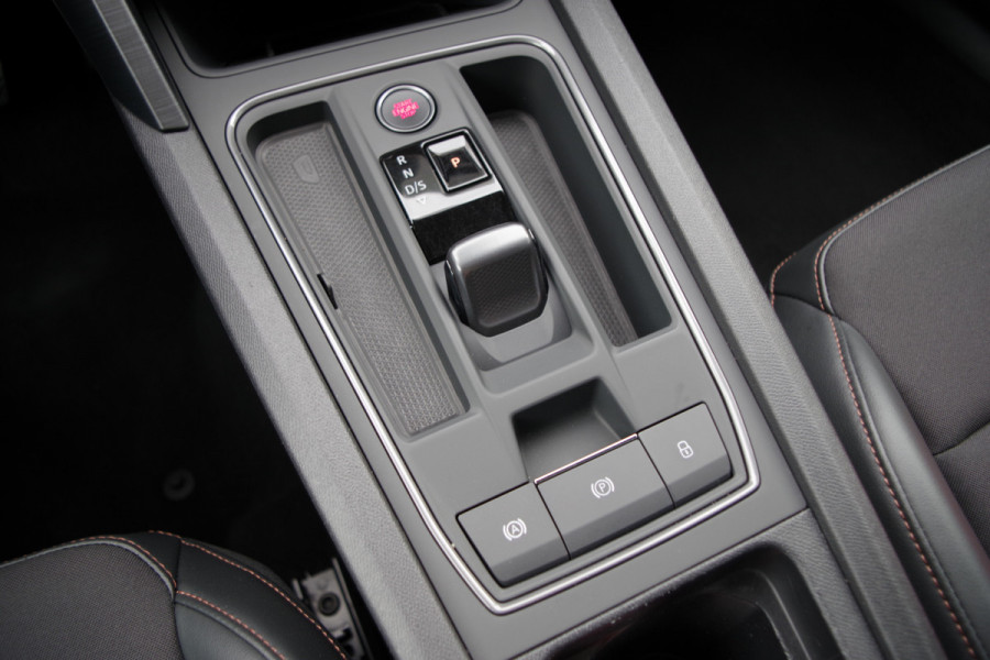 CUPRA Formentor 1.4 TSI e-Hybrid Essential 204 PK, Trekhaak, Keyless, Adap. Cruise Control, Carplay