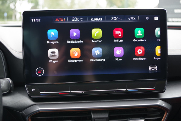 CUPRA Formentor 1.4 TSI e-Hybrid Essential 204 PK, Trekhaak, Keyless, Adap. Cruise Control, Carplay