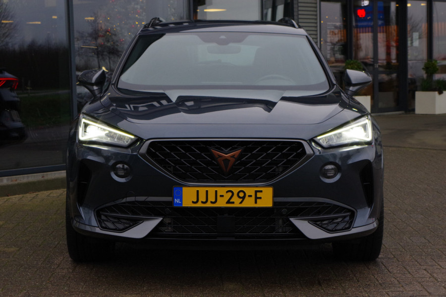CUPRA Formentor 1.4 e-Hybrid 204 PK Adrenaline PHEV, Carplay, Camera, Keyless, LED