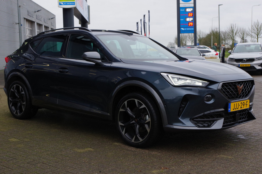 CUPRA Formentor 1.4 e-Hybrid 204 PK Adrenaline PHEV, Carplay, Camera, Keyless, LED