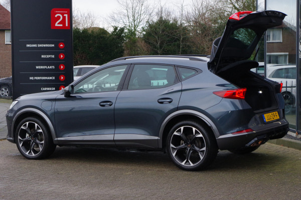 CUPRA Formentor 1.4 e-Hybrid 204 PK Adrenaline PHEV, Carplay, Camera, Keyless, LED