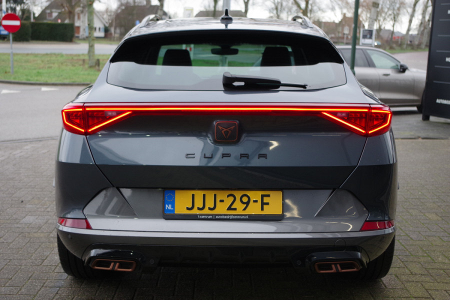 CUPRA Formentor 1.4 e-Hybrid 204 PK Adrenaline PHEV, Carplay, Camera, Keyless, LED