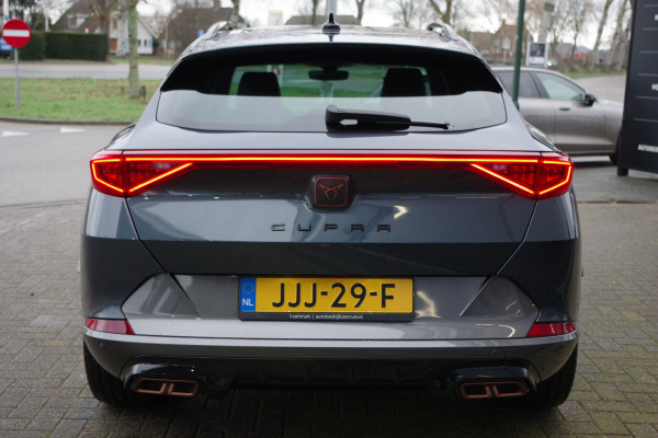 CUPRA Formentor 1.4 e-Hybrid 204 PK Adrenaline PHEV, Carplay, Camera, Keyless, LED