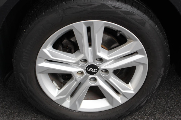 Audi Q2 35 TFSI 150PK S-tronic Prestige Navigatie Apple Carplay/Android Auto  Adaptive Cruise Control Parkeersensoren Camera Stoelverwarming