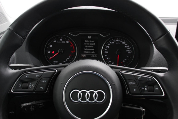 Audi Q2 35 TFSI 150PK S-tronic Prestige Navigatie Apple Carplay/Android Auto  Adaptive Cruise Control Parkeersensoren Camera Stoelverwarming