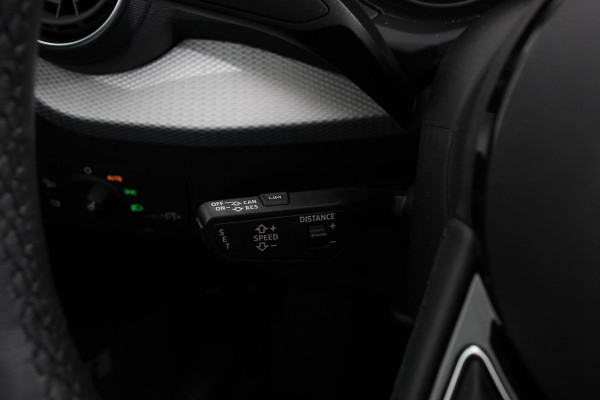 Audi Q2 35 TFSI 150PK S-tronic Prestige Navigatie Apple Carplay/Android Auto  Adaptive Cruise Control Parkeersensoren Camera Stoelverwarming