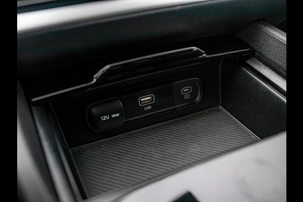 Kia Sportage 1.6 T-GDi Plug-in Hybrid AWD Dark Edition l Stoel Stuur Verwarming l Camera l Navigatie l El. Stoelen