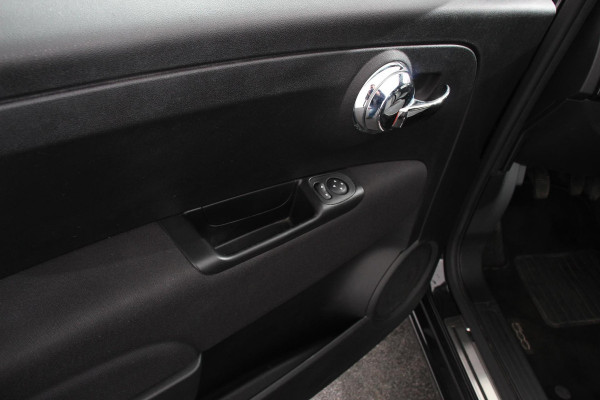 Fiat 500C 1.0 70pk MHEV Lounge Plus | Navigatie | Apple Carplay/Android Auto | Parkeersensor achter | Cruise Control | Climatronic | Start/Stop systeem