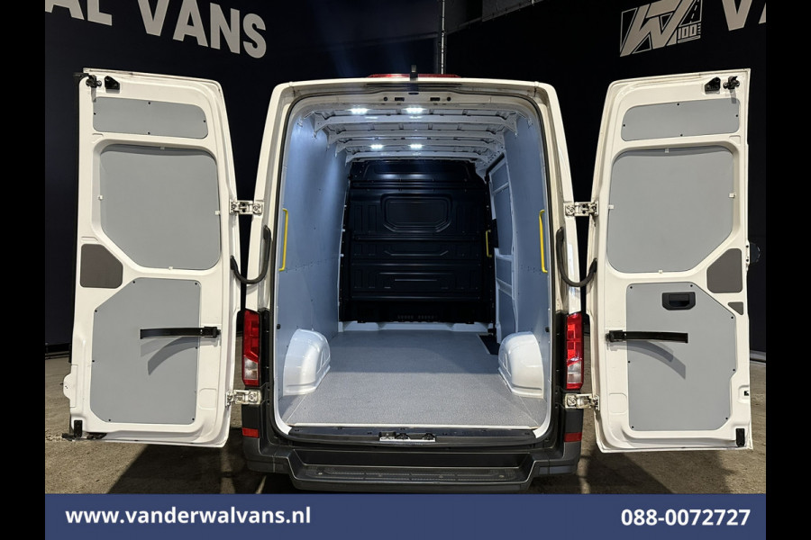Volkswagen Crafter 2.0 TDI 141pk L3H3 L2H2 Euro6 Airco | Camera | Apple Carplay | Android Auto | Cruisecontrol | Massagestoel Chauffeursstoel
