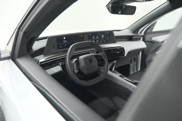 Peugeot 3008 1.2 Hybrid 136 Allure | Seat Pack | Navigatie | Camera | Apple Carplay
