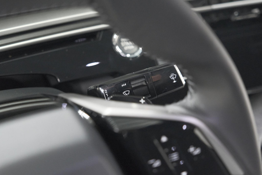 Peugeot 3008 1.2 Hybrid 136 Allure | Seat Pack | Navigatie | Camera | Apple Carplay