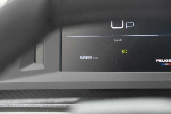 Peugeot 3008 1.2 Hybrid 136 Allure | Seat Pack | Navigatie | Camera | Apple Carplay