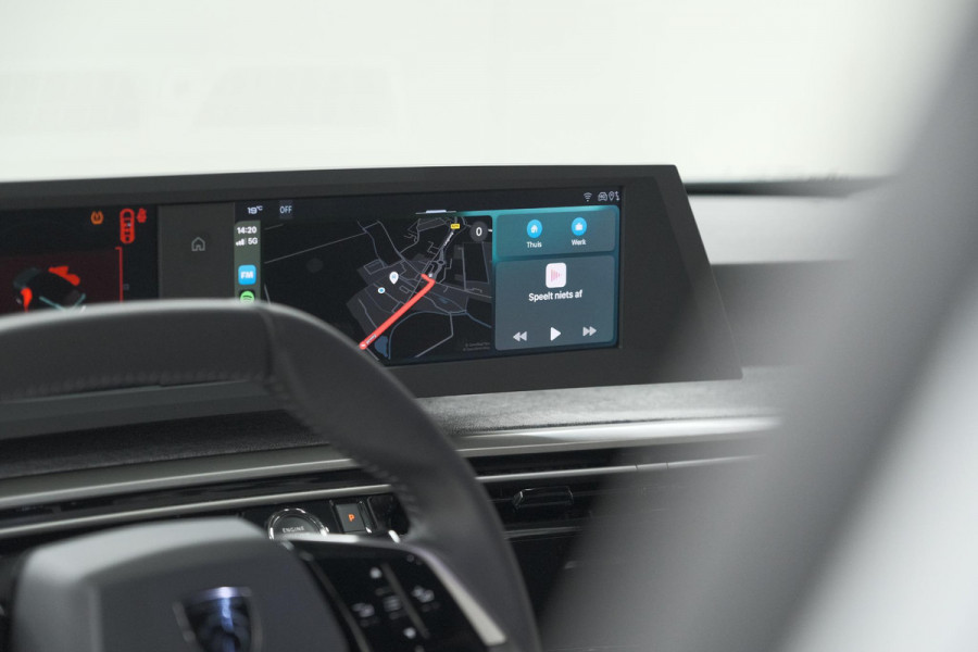 Peugeot 3008 1.2 Hybrid 136 Allure | Seat Pack | Navigatie | Camera | Apple Carplay