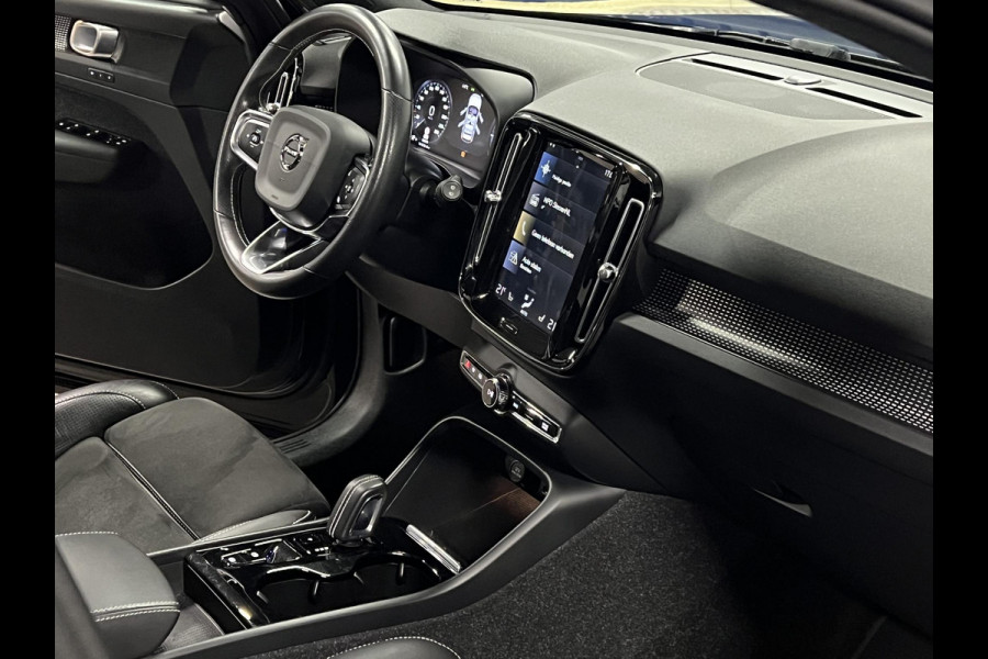 Volvo XC40 T5 Plug-in hybrid R-design Trekhaak | Adaptive Cruise | Open dak | Stoel-/stuurverwarming | Achteruitrij camera | Carplay