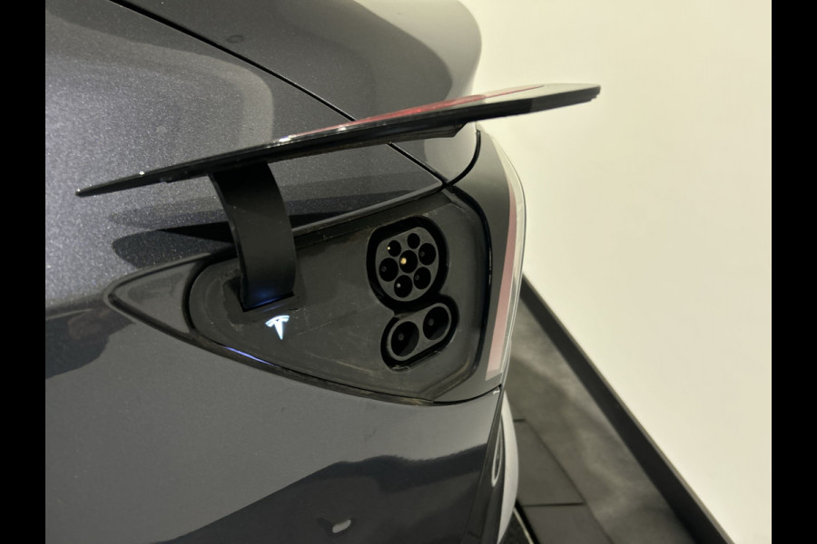 Tesla Model 3 Standard RWD Plus 60 kWh 19'' Velgen | € 16.500,00 netto