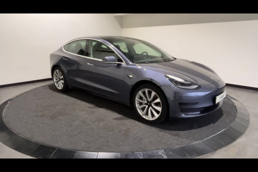 Tesla Model 3 Standard RWD Plus 60 kWh 19'' Velgen | € 16.500,00 netto