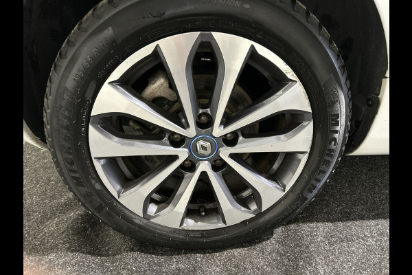 Renault ZOE R135 Zen 52 kWh Parkeersensoren voor en achter | Parkeer Camera