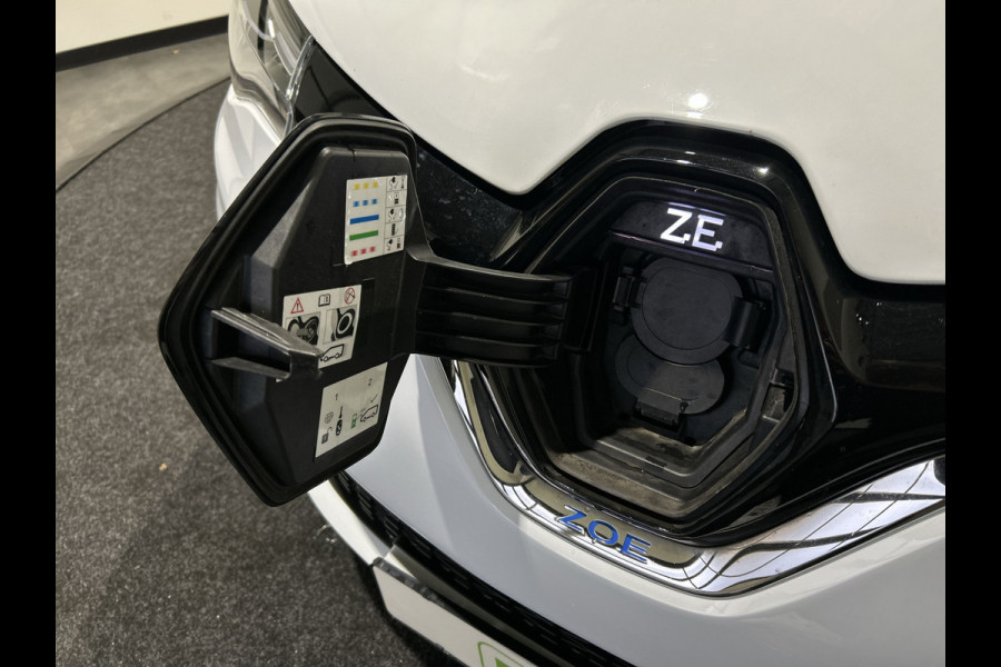Renault ZOE R135 Zen 52 kWh Parkeersensoren voor en achter | Parkeer Camera