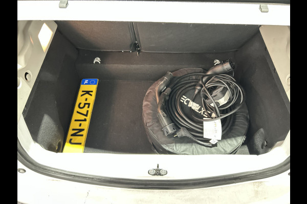 Renault ZOE R135 Zen 52 kWh Parkeersensoren voor en achter | Parkeer Camera