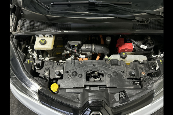 Renault ZOE R135 Zen 52 kWh Parkeersensoren voor en achter | Parkeer Camera